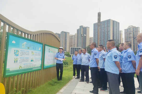 牟平公司组织校车驾驶员开展交通安全教育活动 筑牢学生出行安全防线